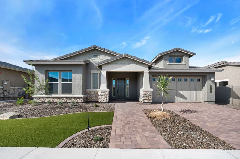 Exterior:Exterior Front