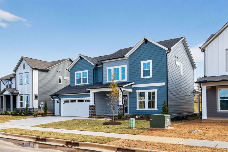 Exterior:Exterior Front