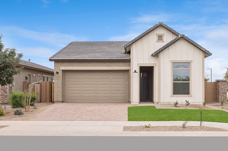 Exterior:Exterior Front