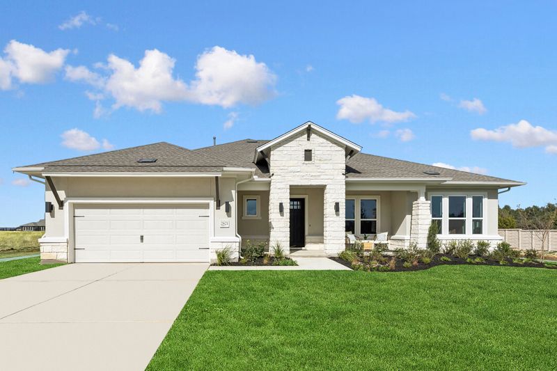 Exterior:Exterior Front