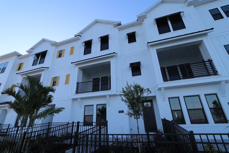 Exterior:Exterior Front