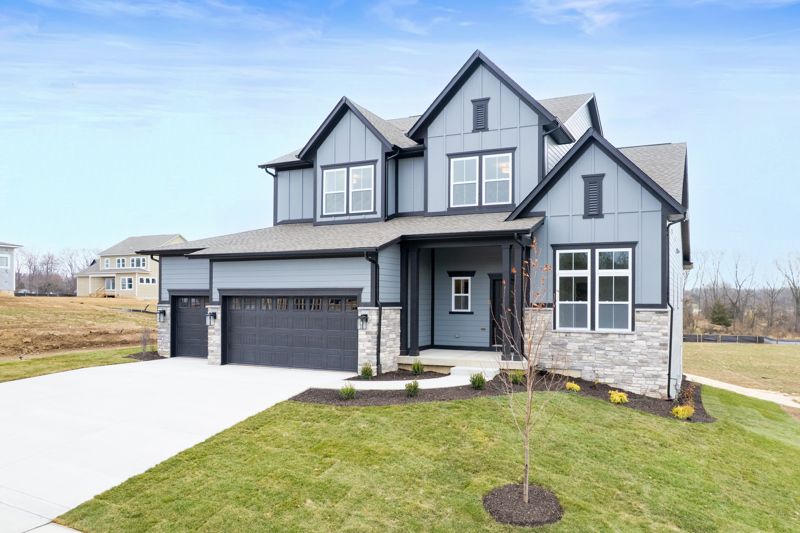 Exterior:Exterior Front