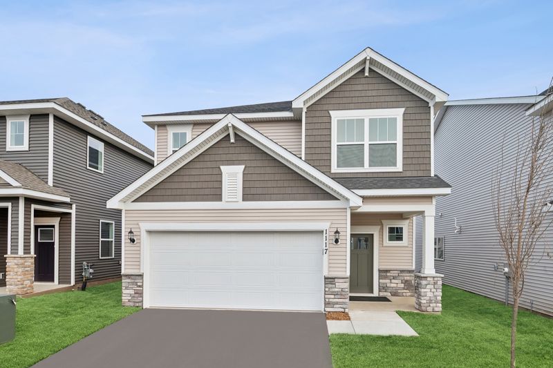 Exterior:Exterior Front