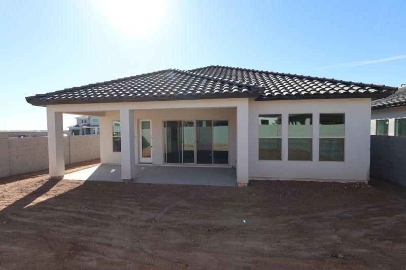 Exterior:Exterior Rear