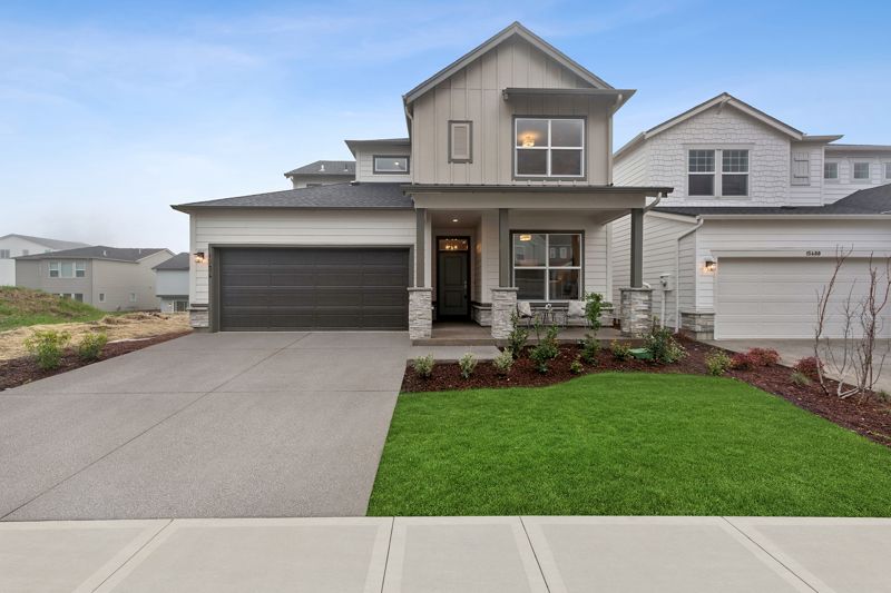 Exterior:Exterior Front