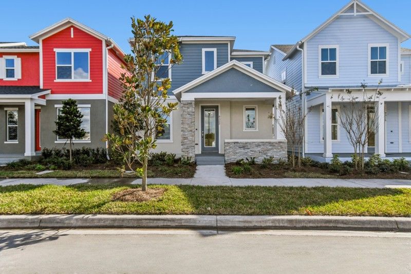 Exterior:Exterior Front