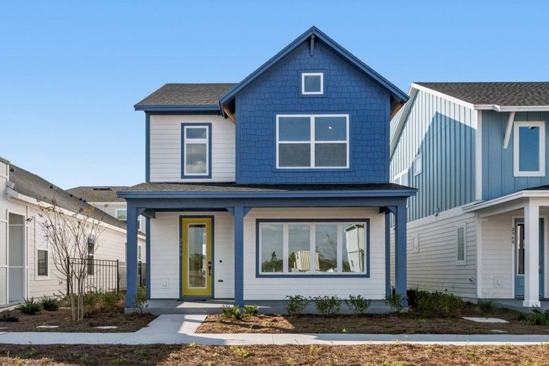 Exterior:Exterior Front