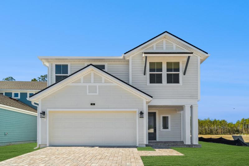 Exterior:Exterior Front