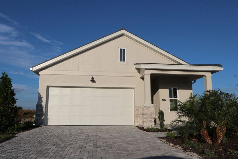 Exterior:Exterior Front