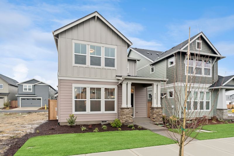 Exterior:Exterior Front