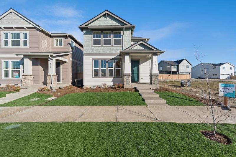 Exterior:Exterior Front