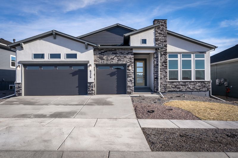 Exterior:Exterior Front