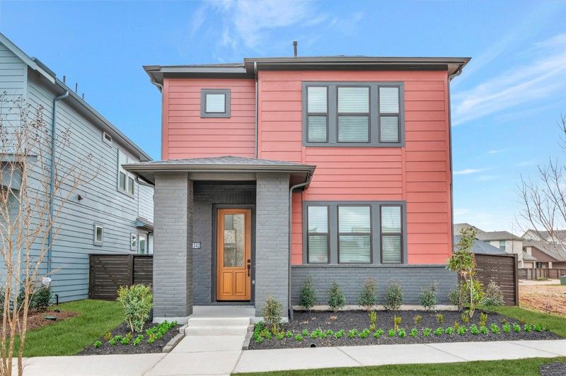 Exterior:Exterior Front