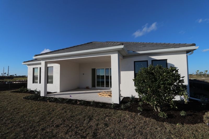 Exterior:Exterior Rear