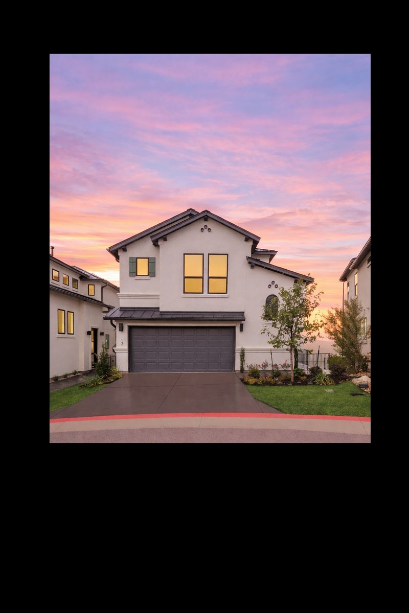 Exterior:Exterior Front