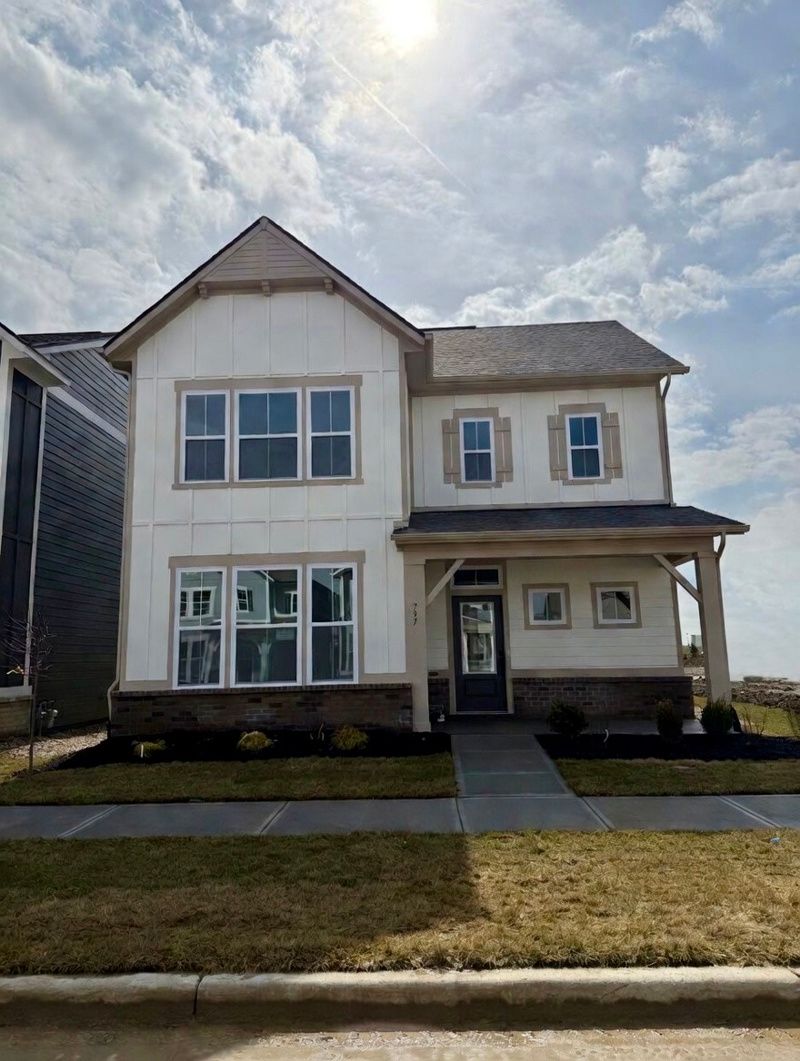 Exterior:Exterior Front