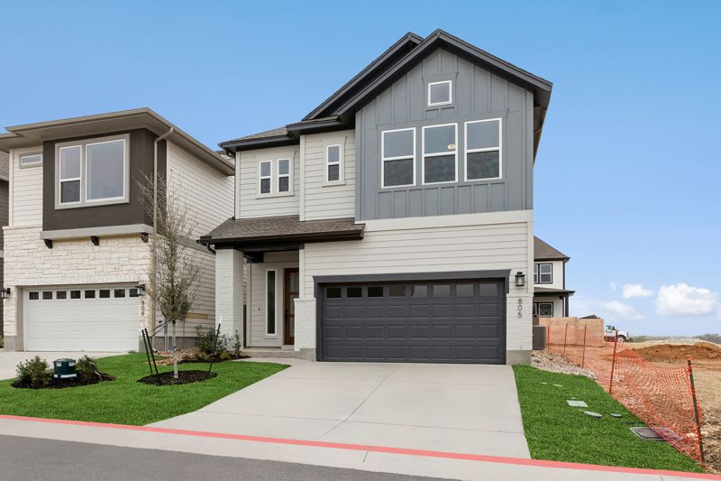 Exterior:Exterior Front