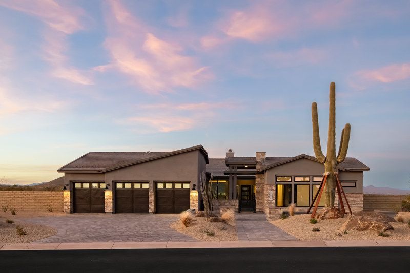 Exterior:Exterior Front