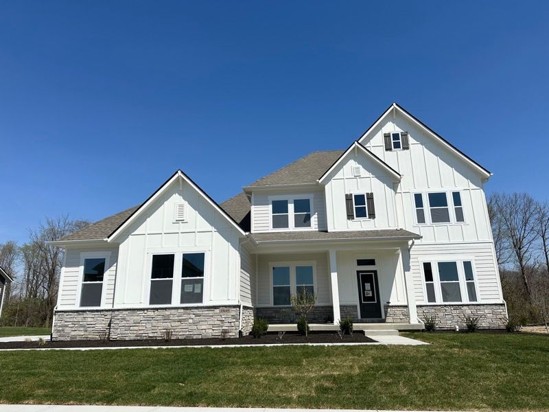 Exterior:Exterior Front
