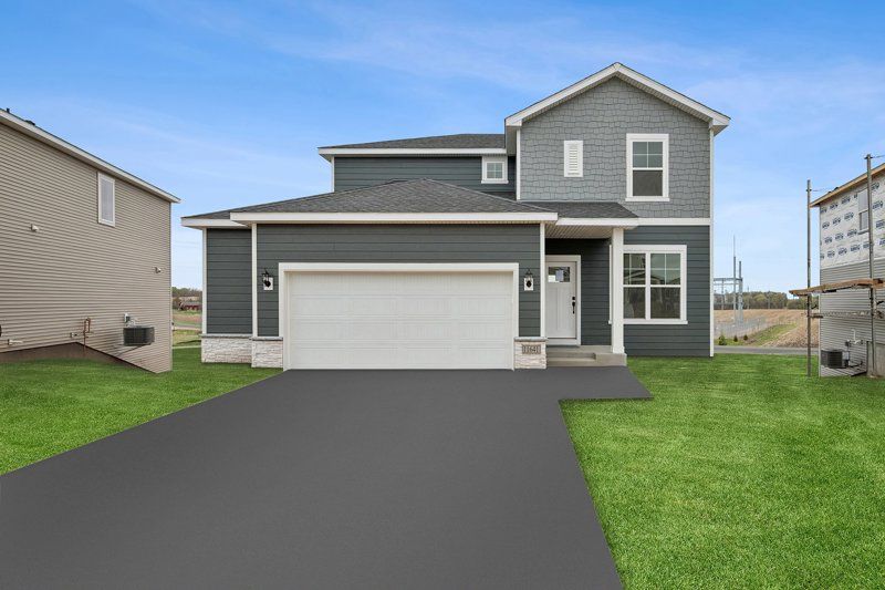 Exterior:Exterior Front
