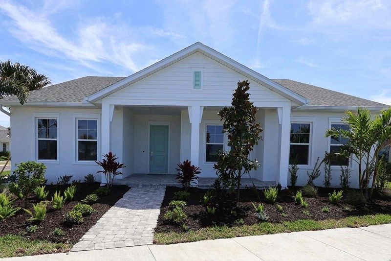 Exterior:The Del Ray - A Exterior