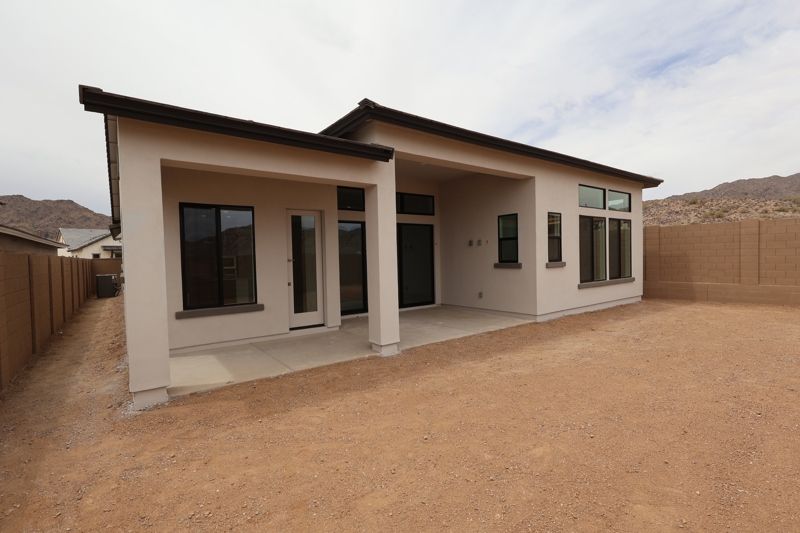 Exterior:Exterior Rear