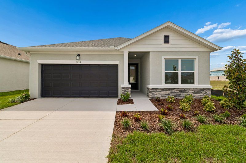 Exterior:Exterior Front