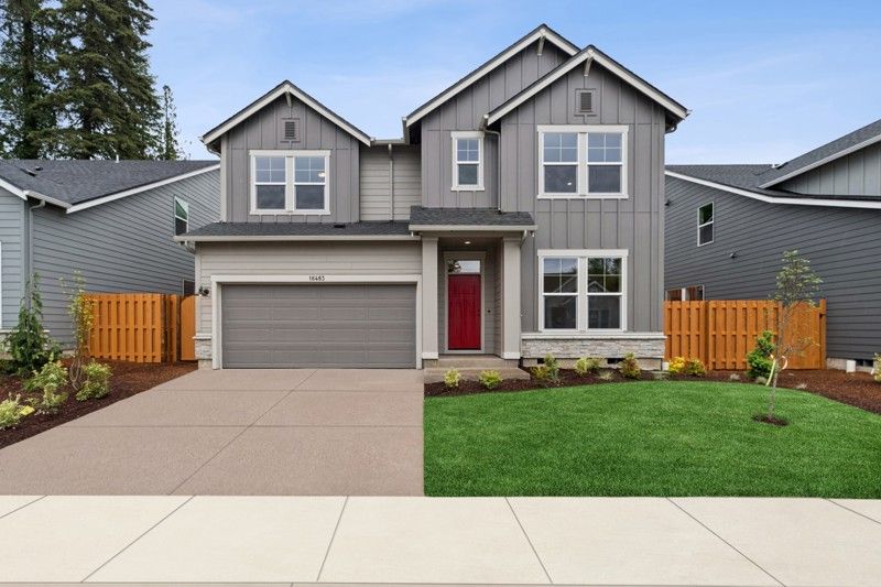 Exterior:Exterior Front