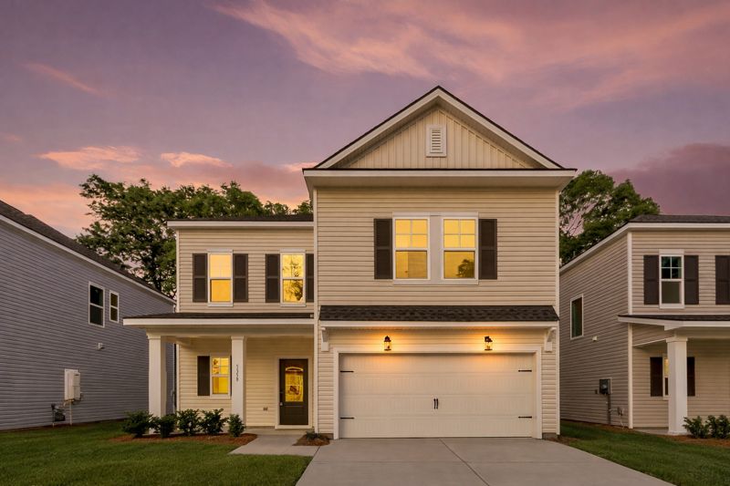 Exterior:Exterior Front