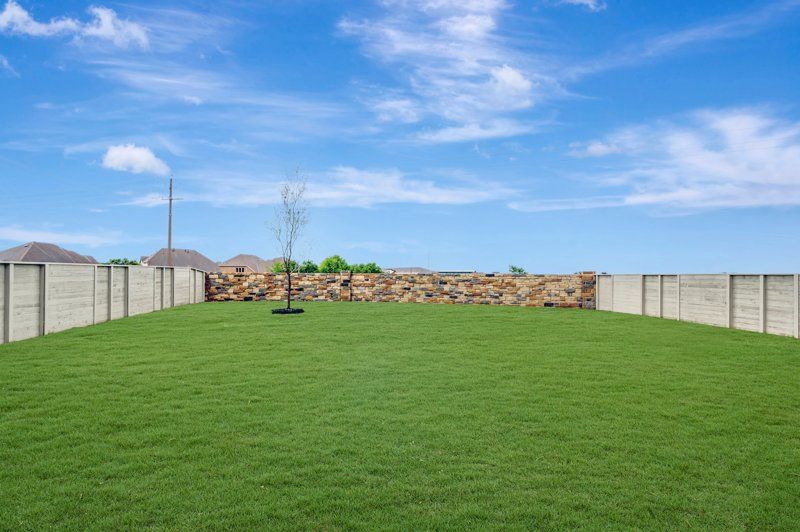 Exterior:Outdoor Living Area