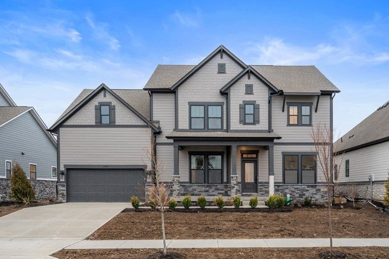 Exterior:The Bluestem - B Exterior