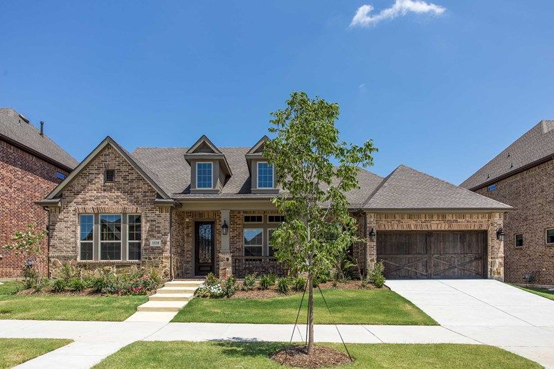 Exterior:The Roseburg - A Exterior