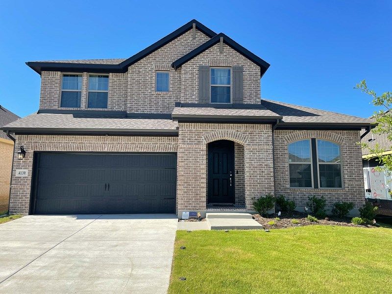 Exterior:The Brays - D Exterior