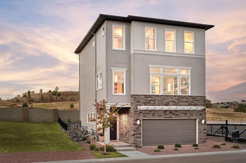 Exterior:The Cherry Oak - A Exterior