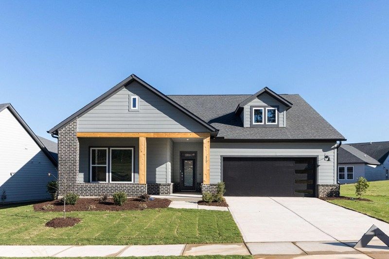 Exterior:The Edgemont - C Exterior