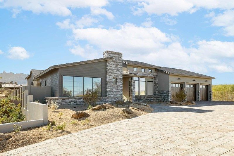 Exterior:The Cantera - C Exterior