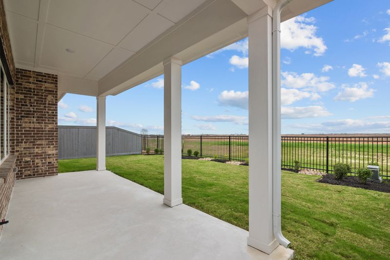 Exterior:Outdoor Living Area