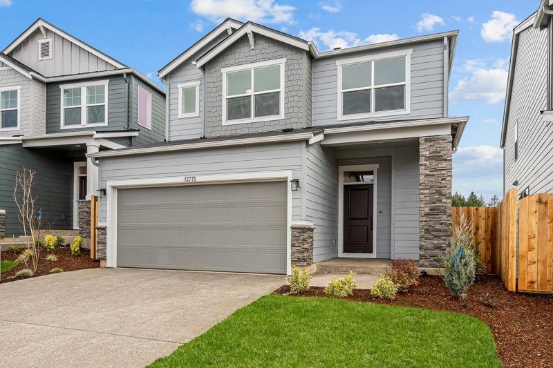 Exterior:Exterior Front
