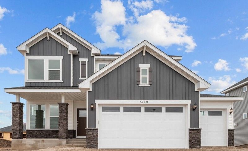 Exterior:Exterior Front