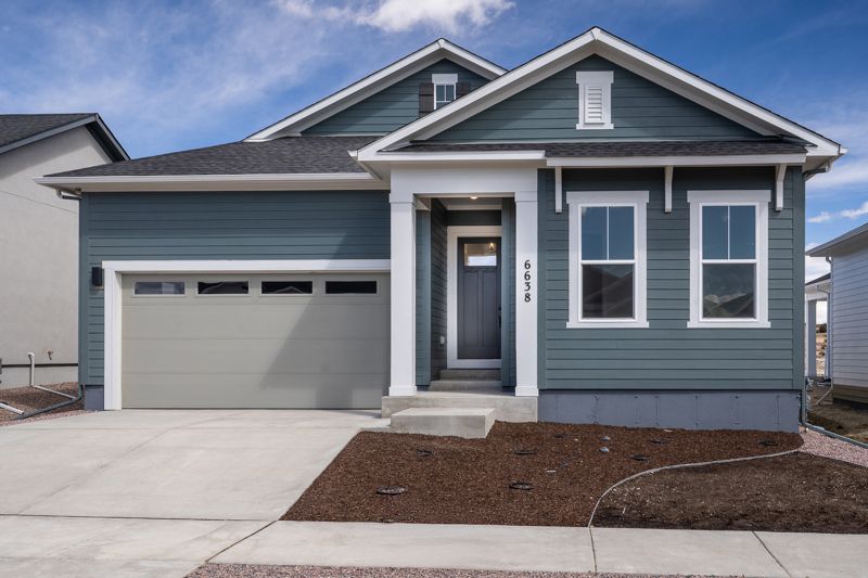 Exterior:Exterior Front