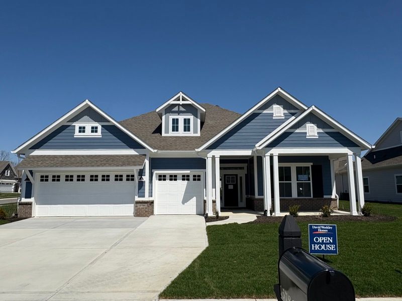 Exterior:Exterior Front