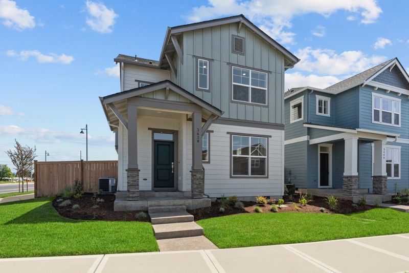 Exterior:Exterior Front