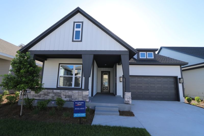 Exterior:Exterior Front