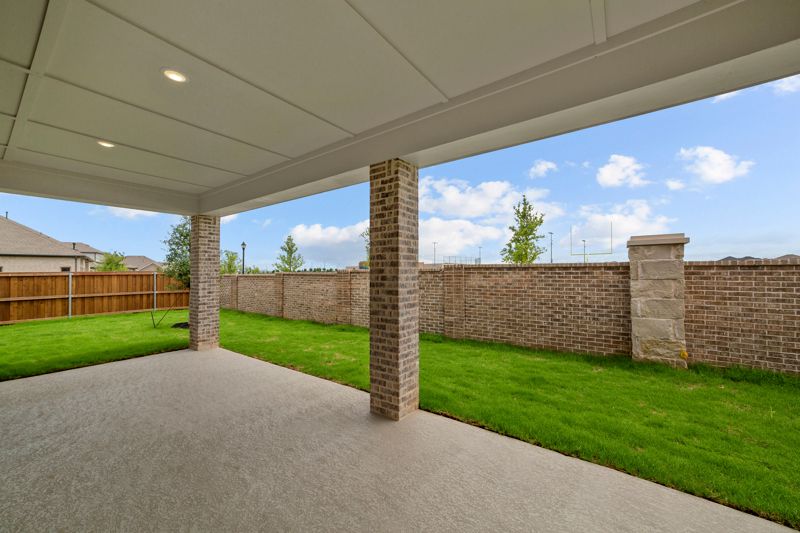 Exterior:Outdoor Living Area