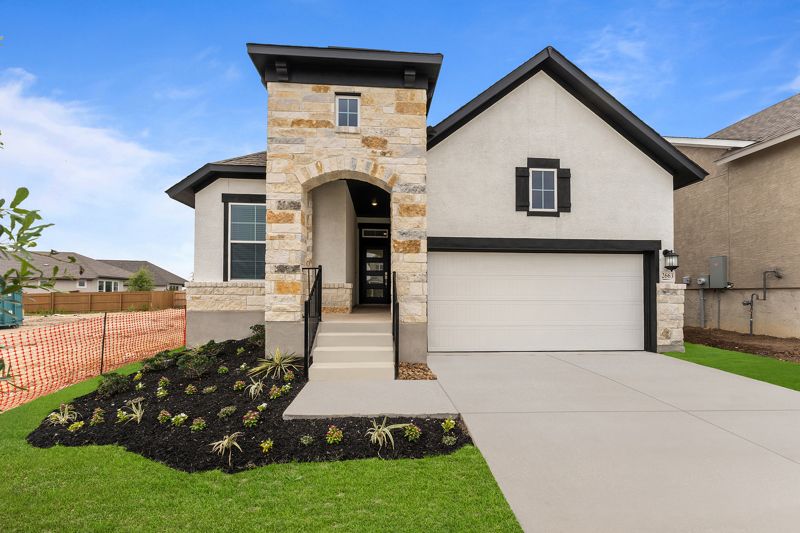 Exterior:Exterior Front