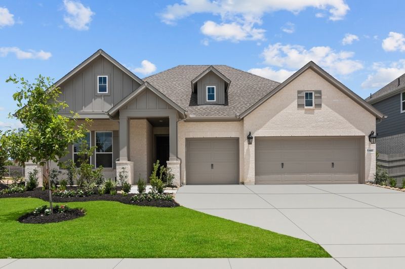 Exterior:Exterior Front