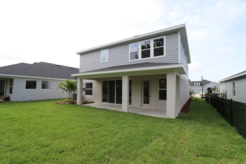 Exterior:Exterior Rear