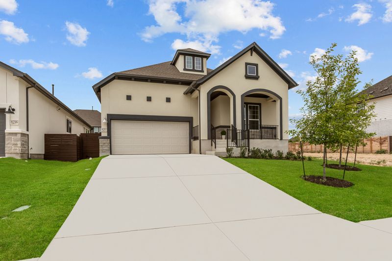 Exterior:Exterior Front