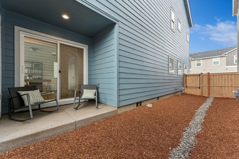Exterior:Outdoor Living Area