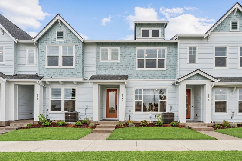 Exterior:Exterior Front